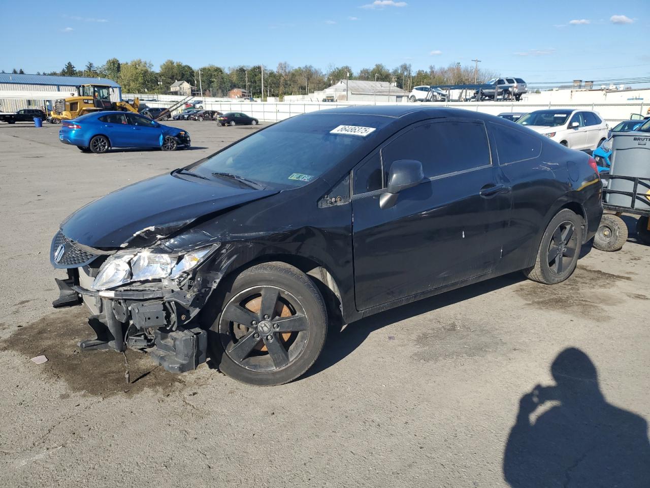 Salvage Honda Civic Image