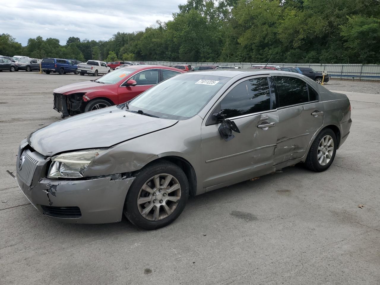 Salvage Mercury Milan Image