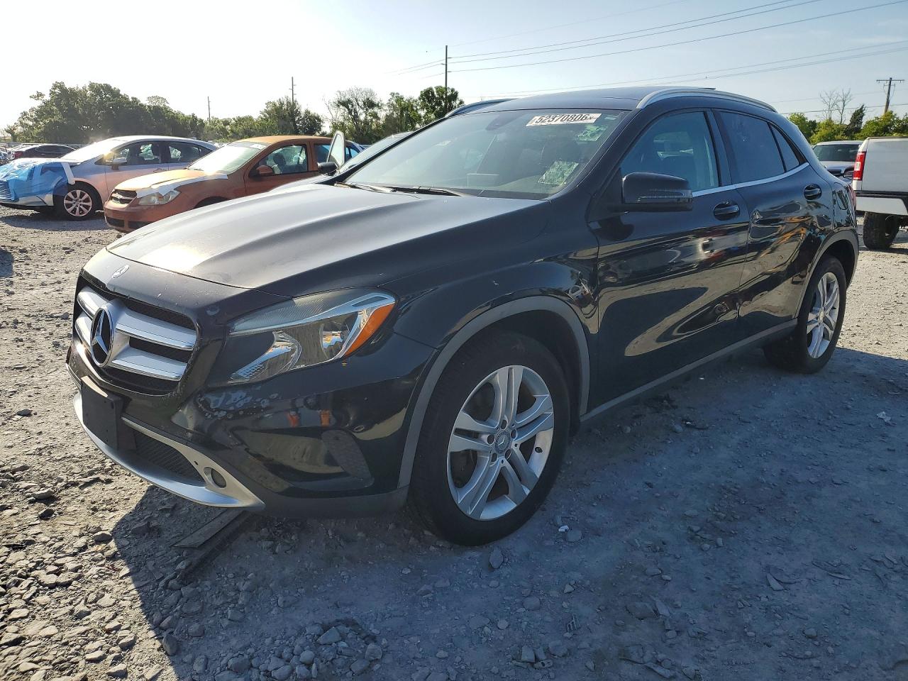 Salvage Mercedes-Benz GLA Image