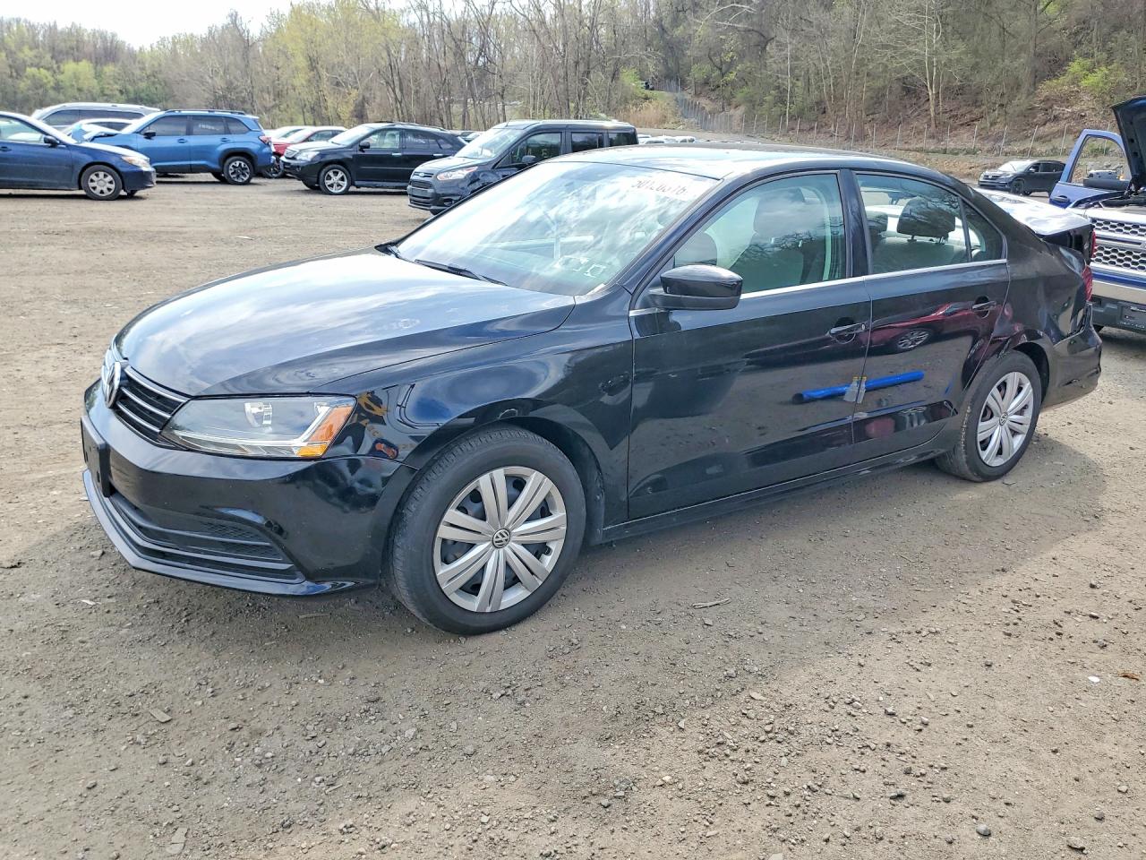 Salvage Volkswagen Jetta Image