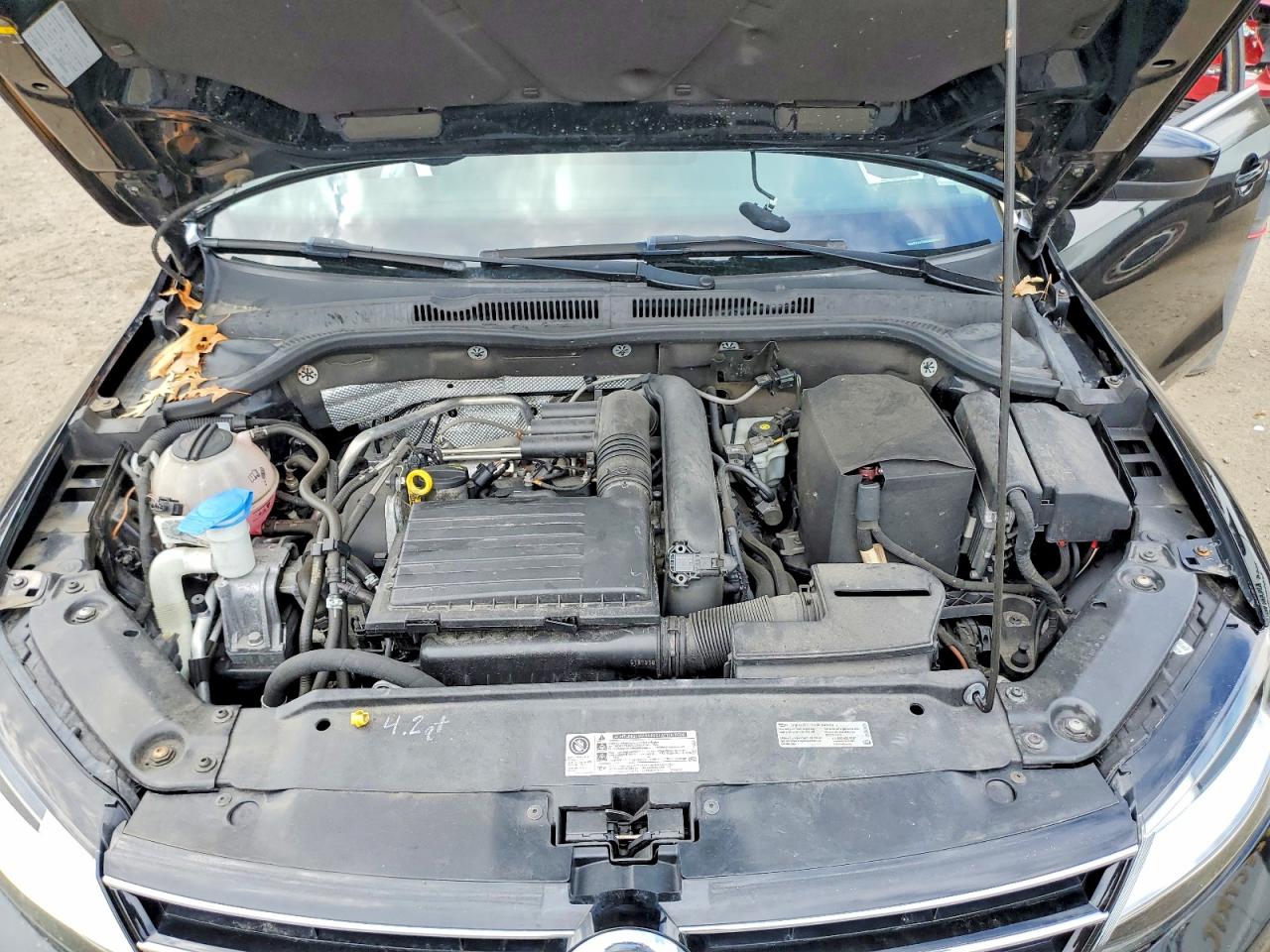 Volkswagen Jetta S