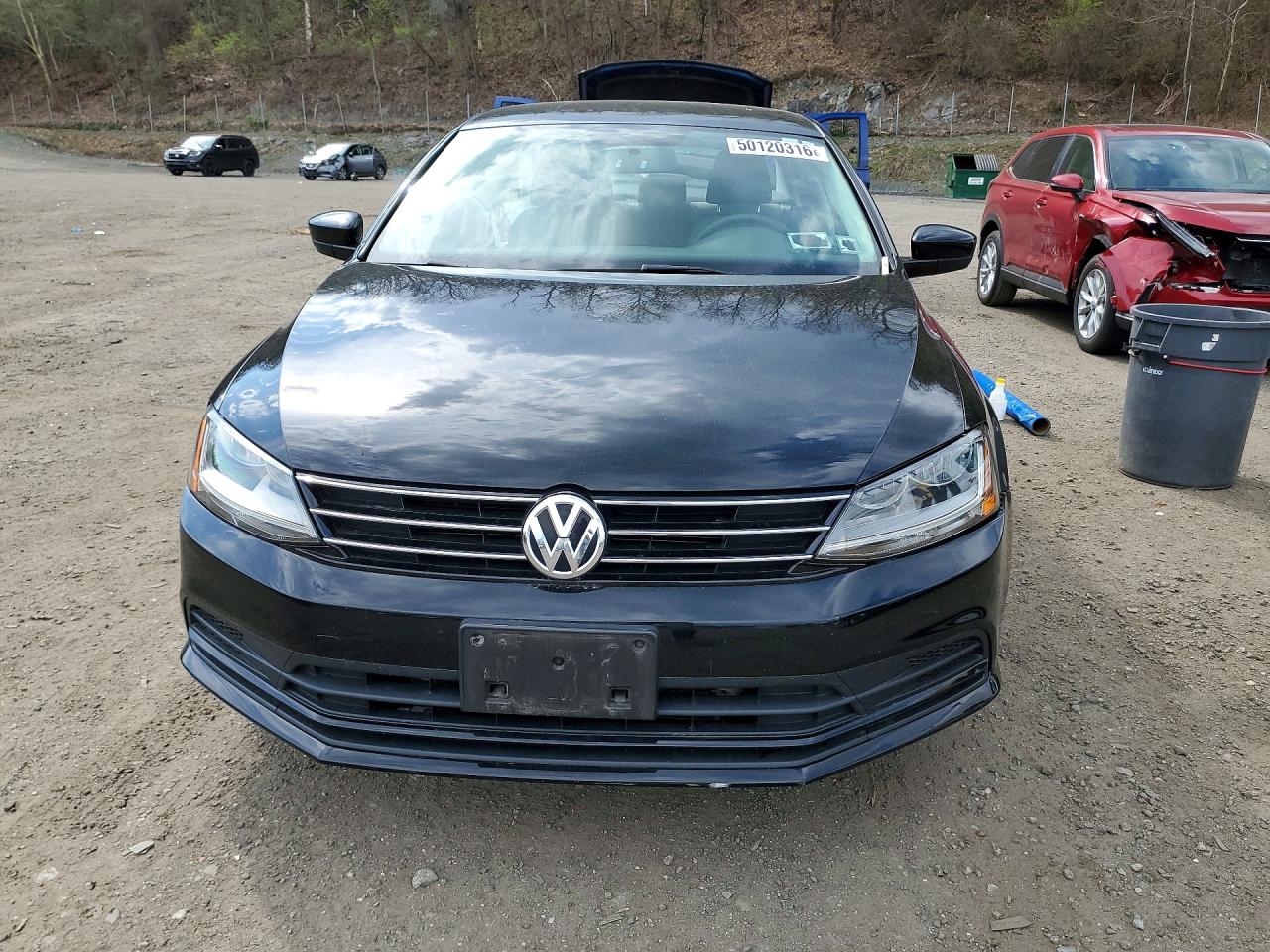 Volkswagen Jetta S