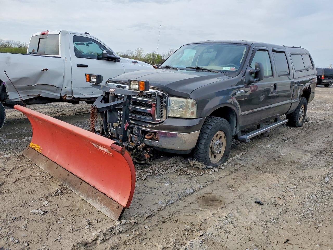 Salvage Ford F-250 Image