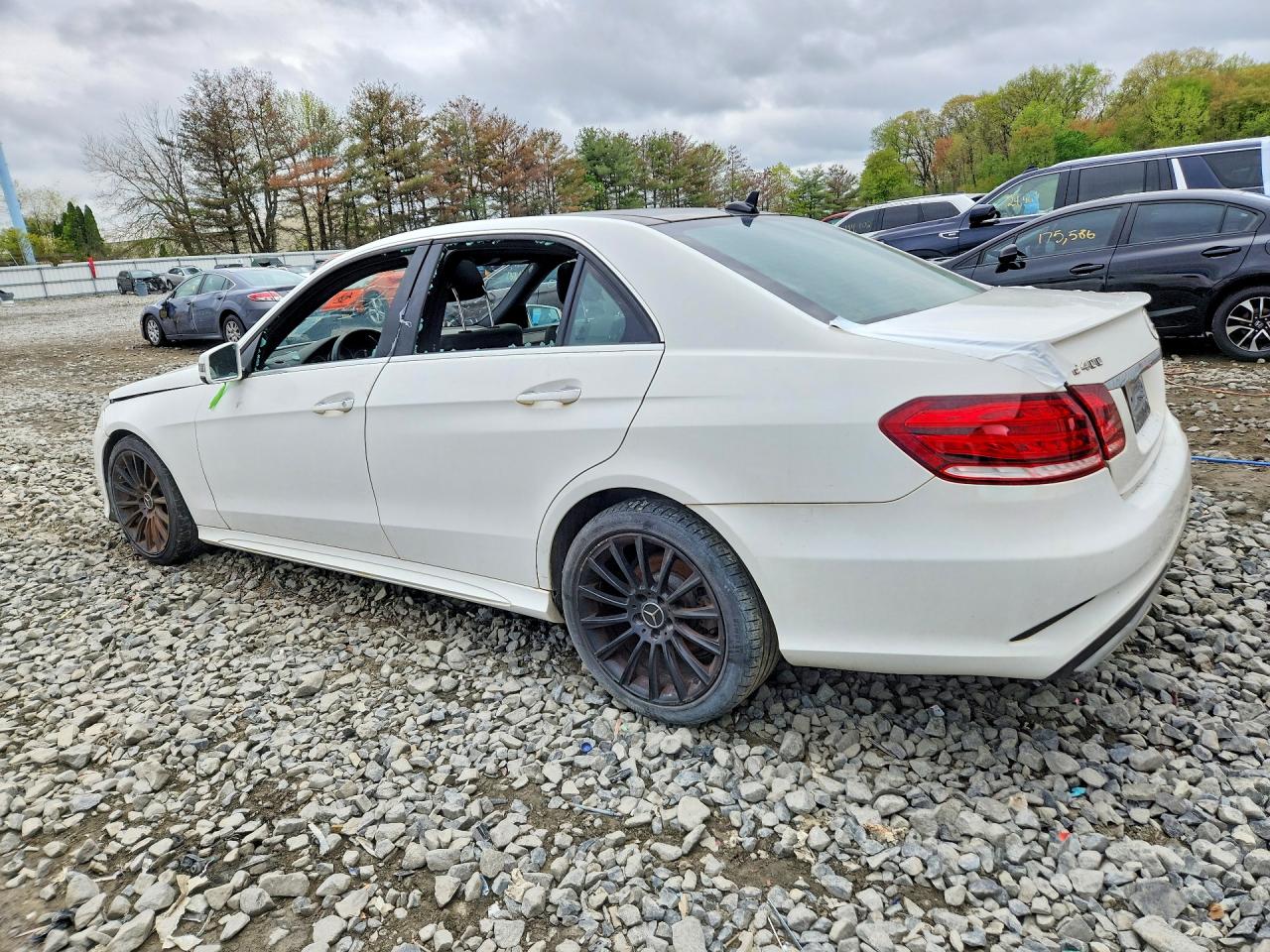 Mercedes-Benz E-Class 400 4matic