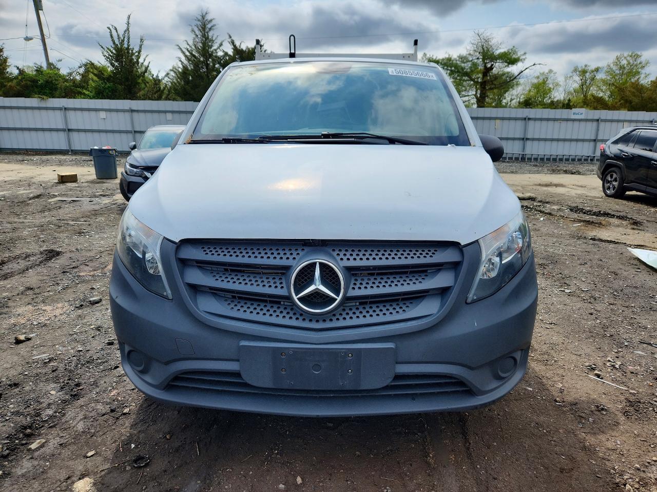 Mercedes-Benz Metris