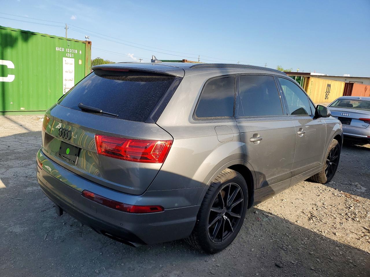 Audi Q7 Premium Plus