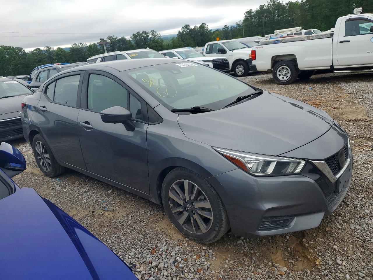 Nissan Versa Sv