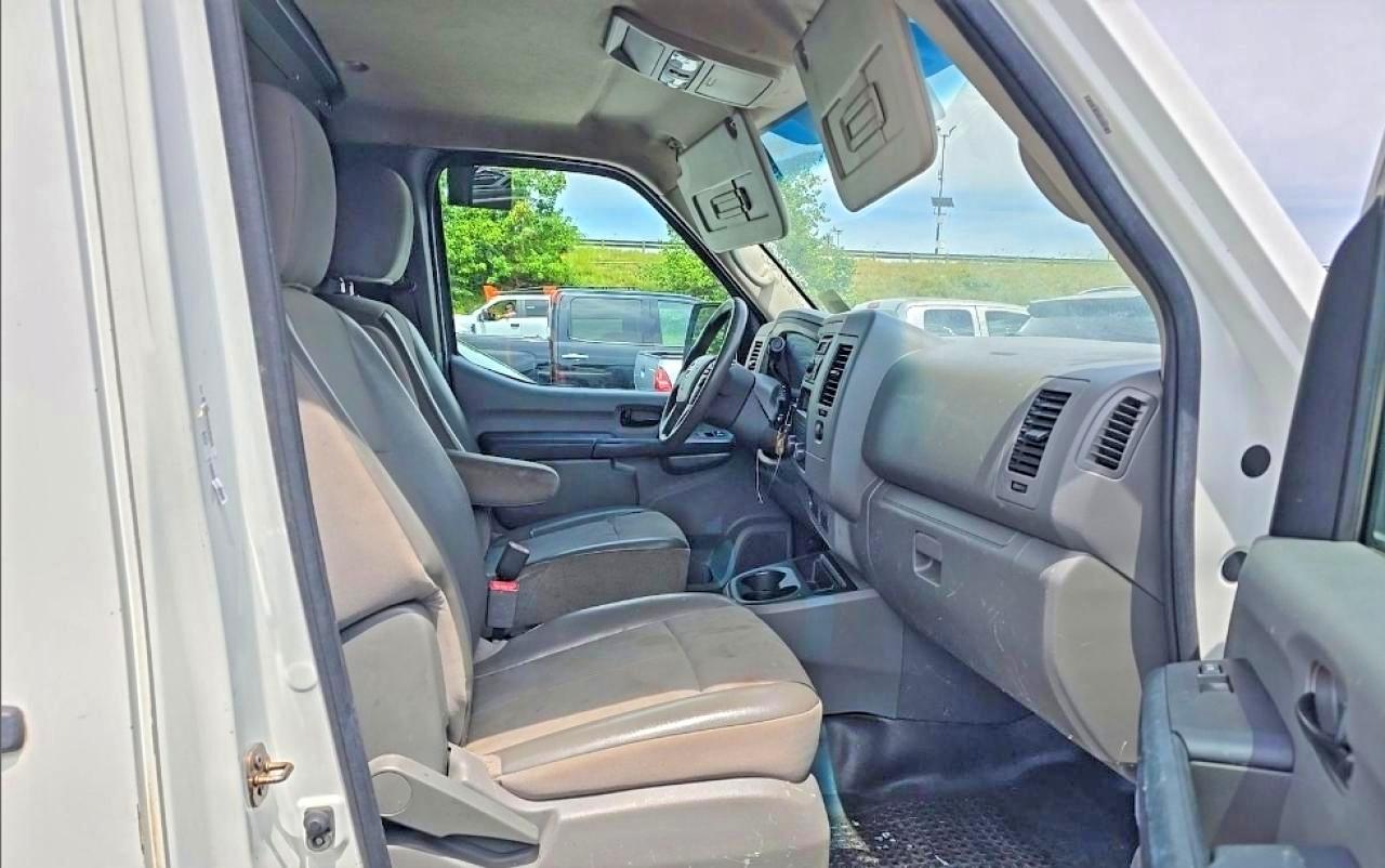 Nissan Nv 1500 S
