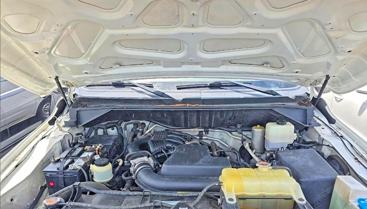 Nissan Nv 1500 S