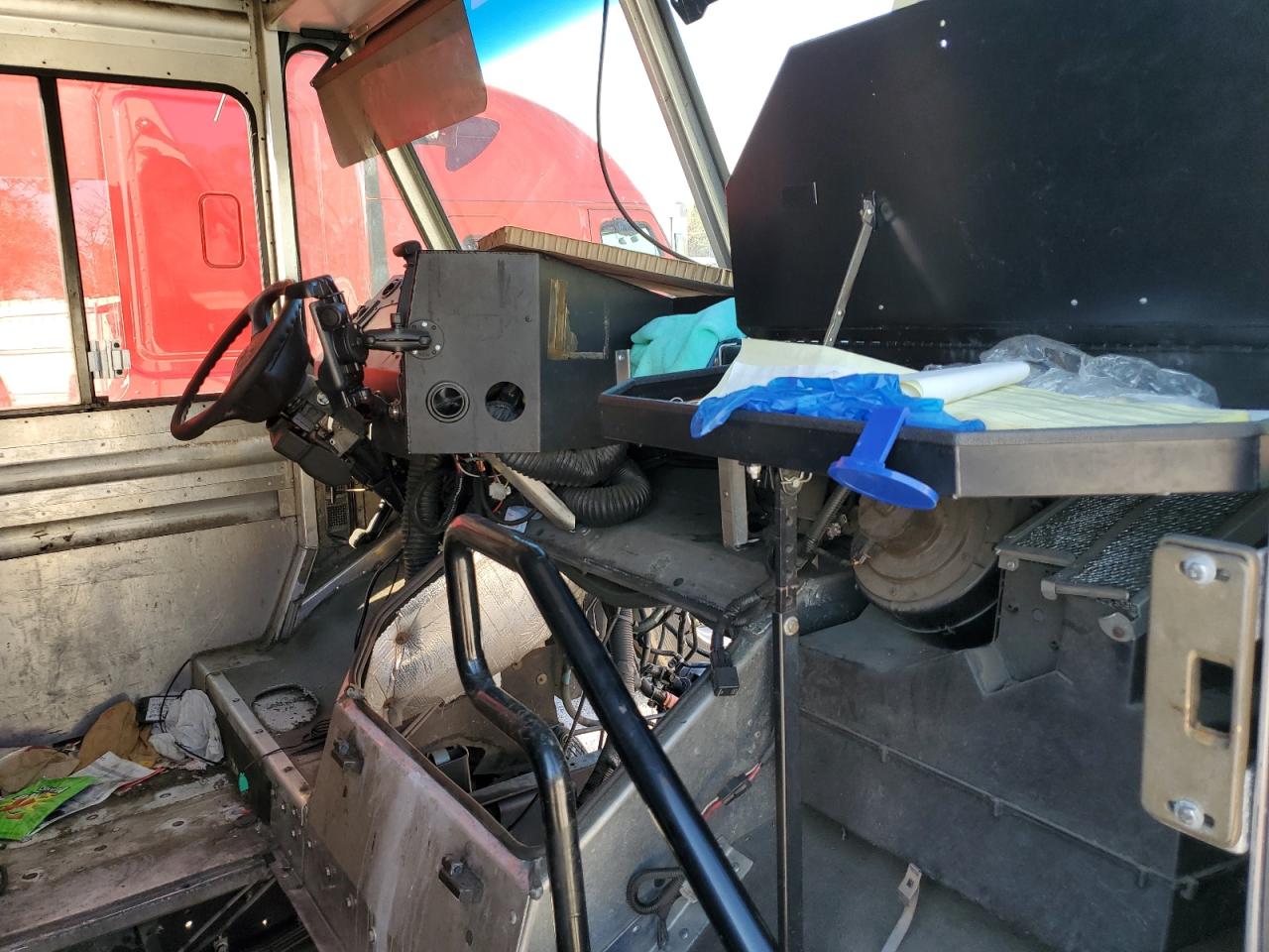 Workhorse Custom Chassis W72