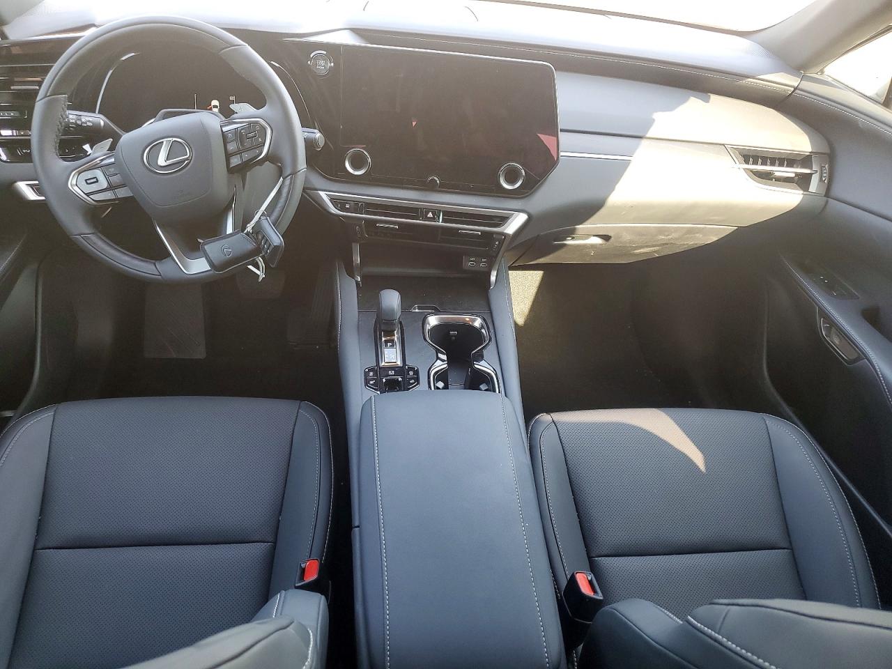 Lexus RX F Sport Design