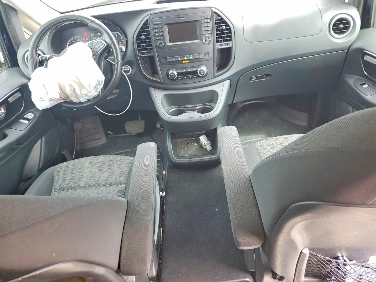 Mercedes-Benz Metris