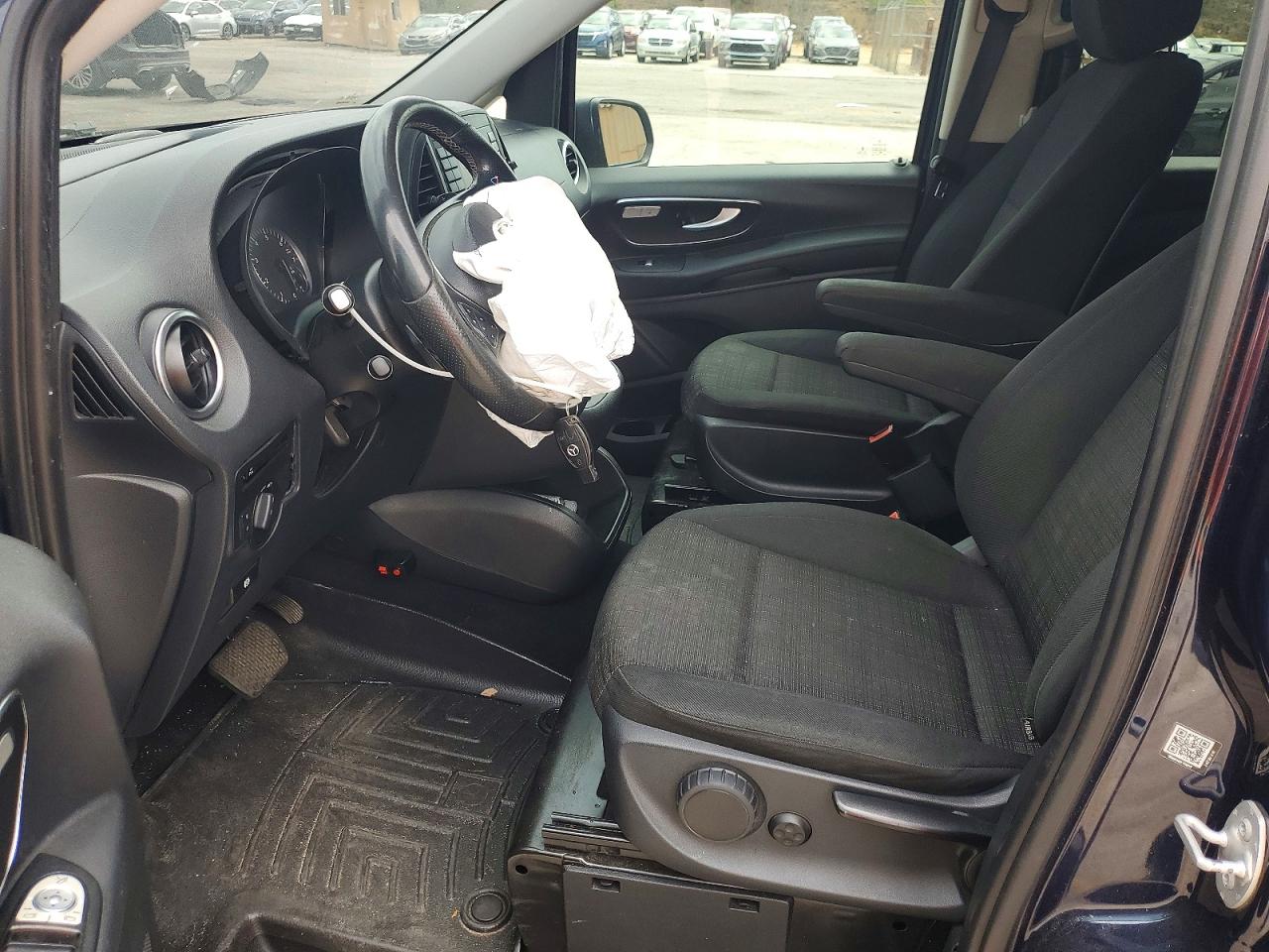 Mercedes-Benz Metris