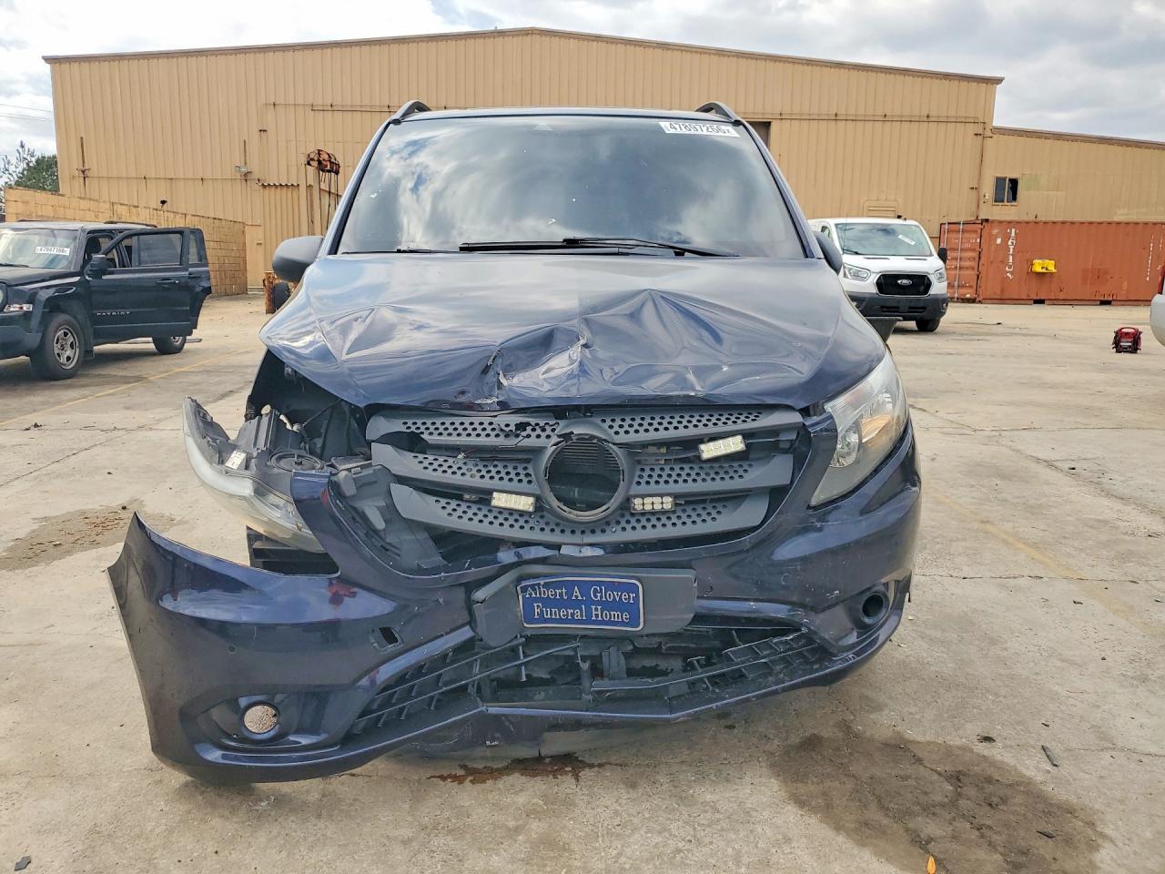Mercedes-Benz Metris