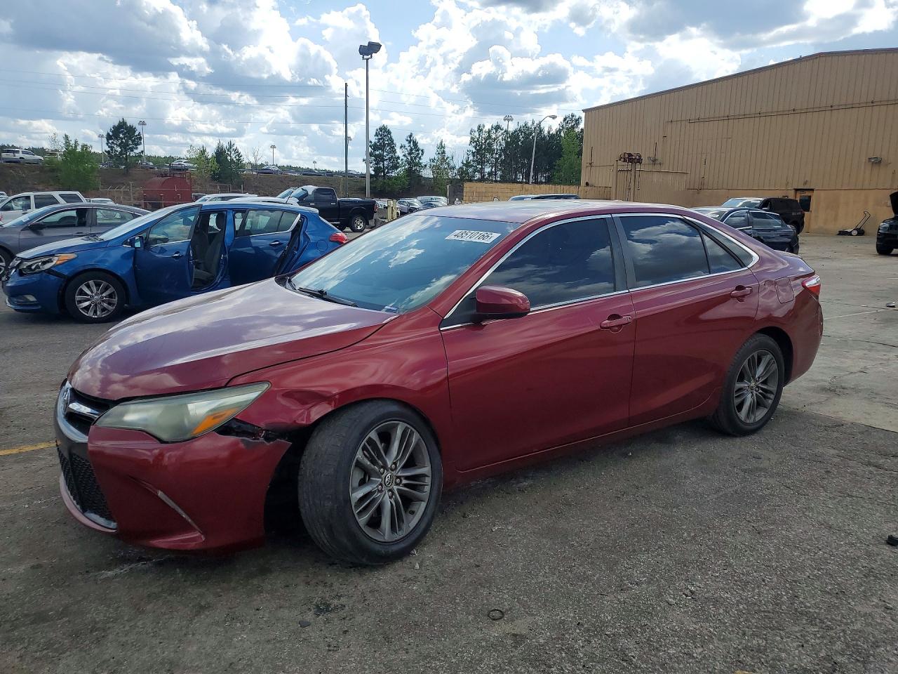 Salvage Toyota Camry Image
