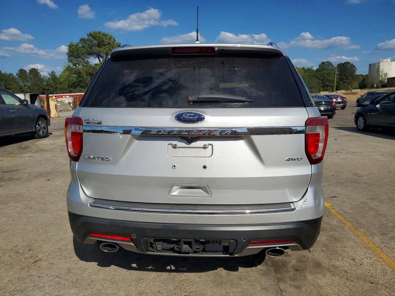 Ford Explorer Limited
