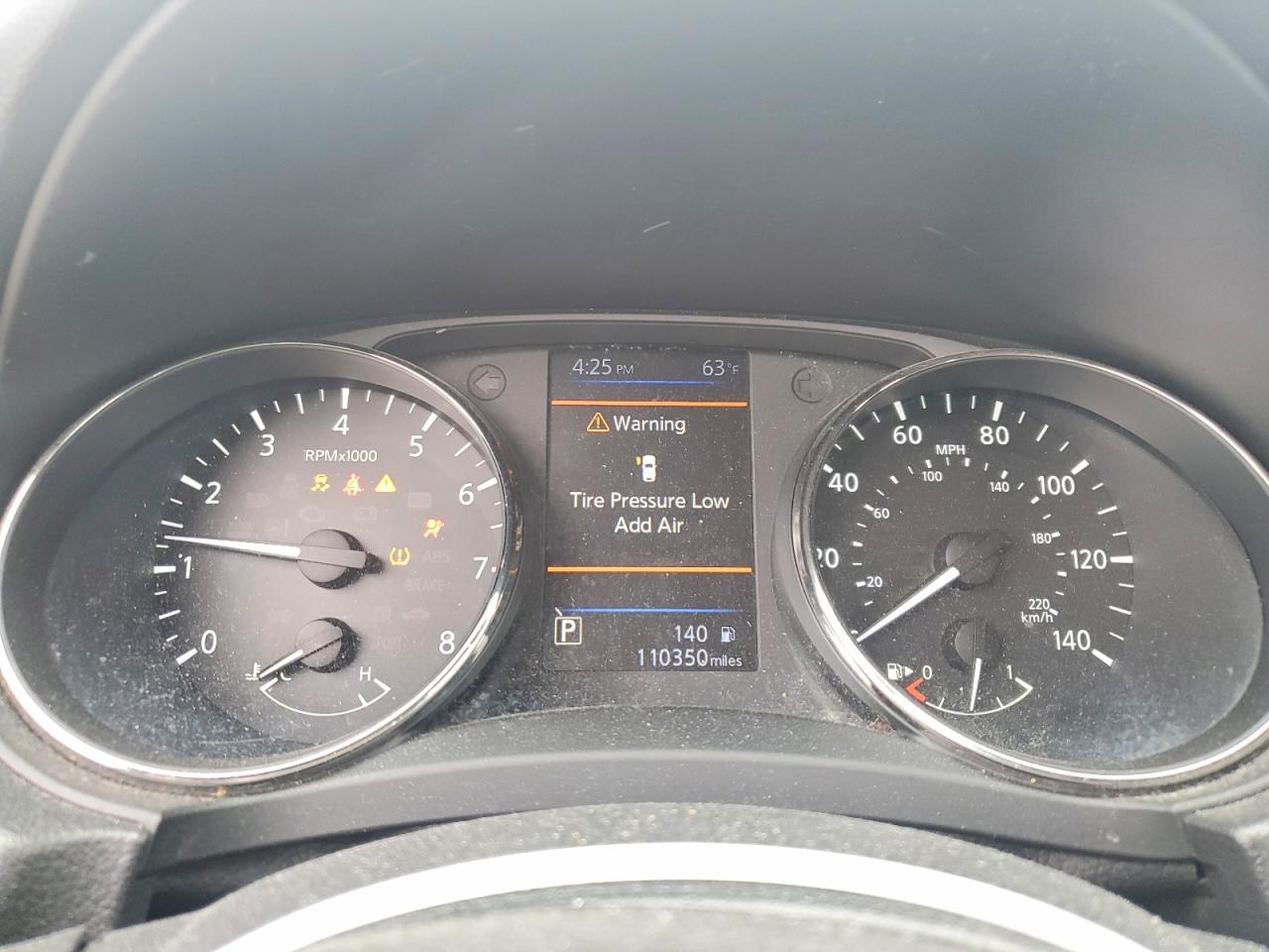 Nissan Rogue Sv