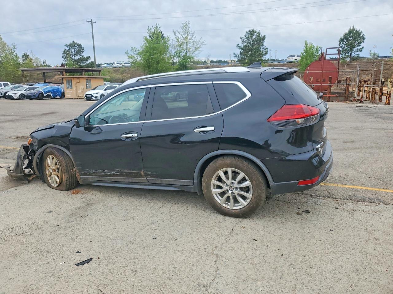 Nissan Rogue Sv