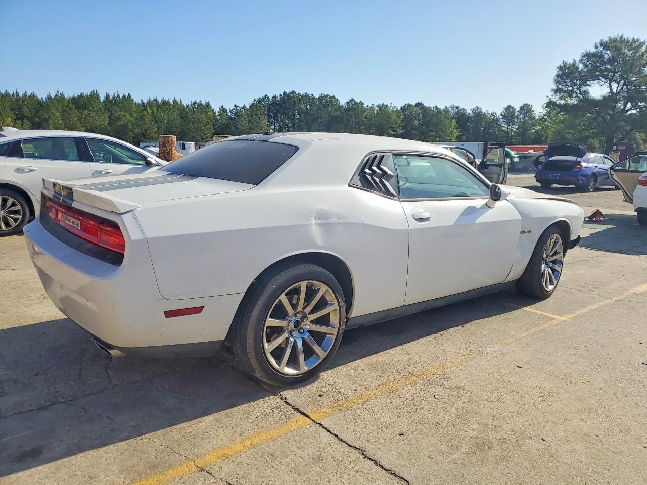 Dodge Challenger Sxt