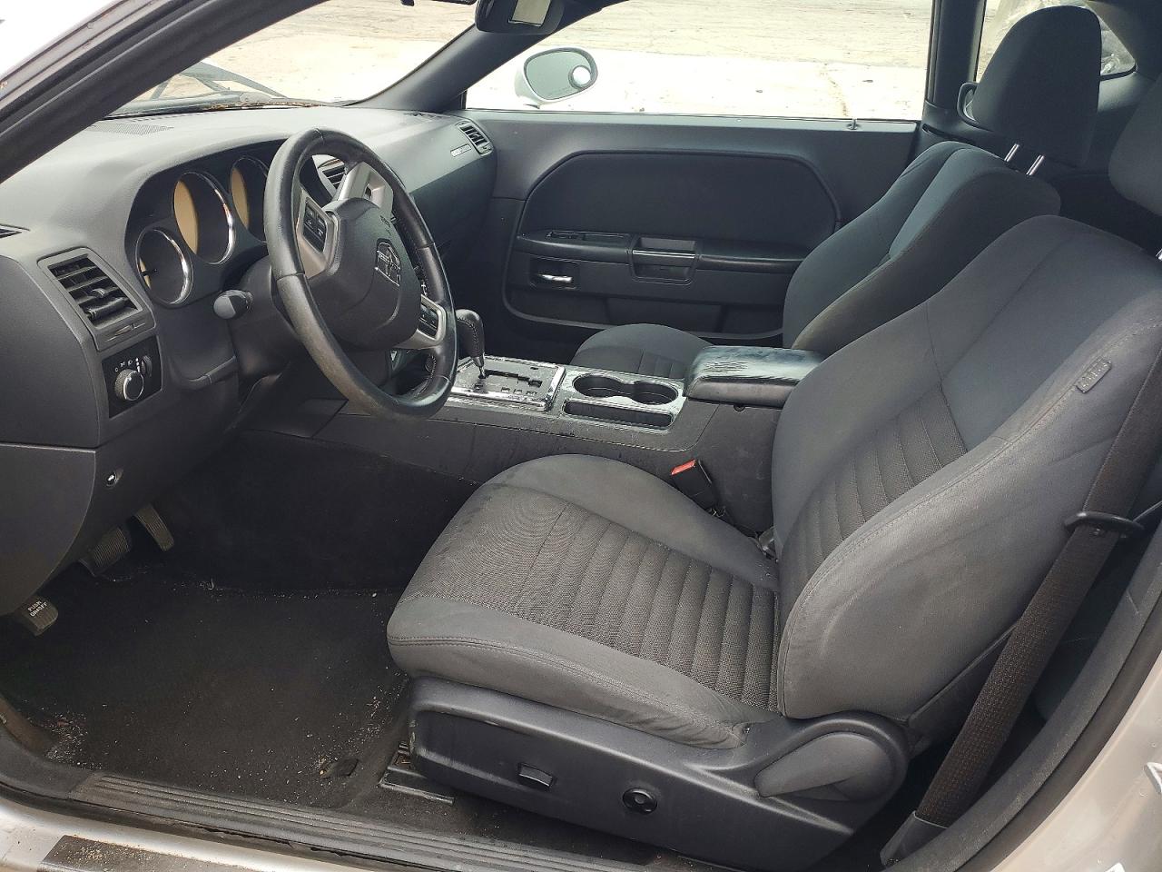 Dodge Challenger Sxt
