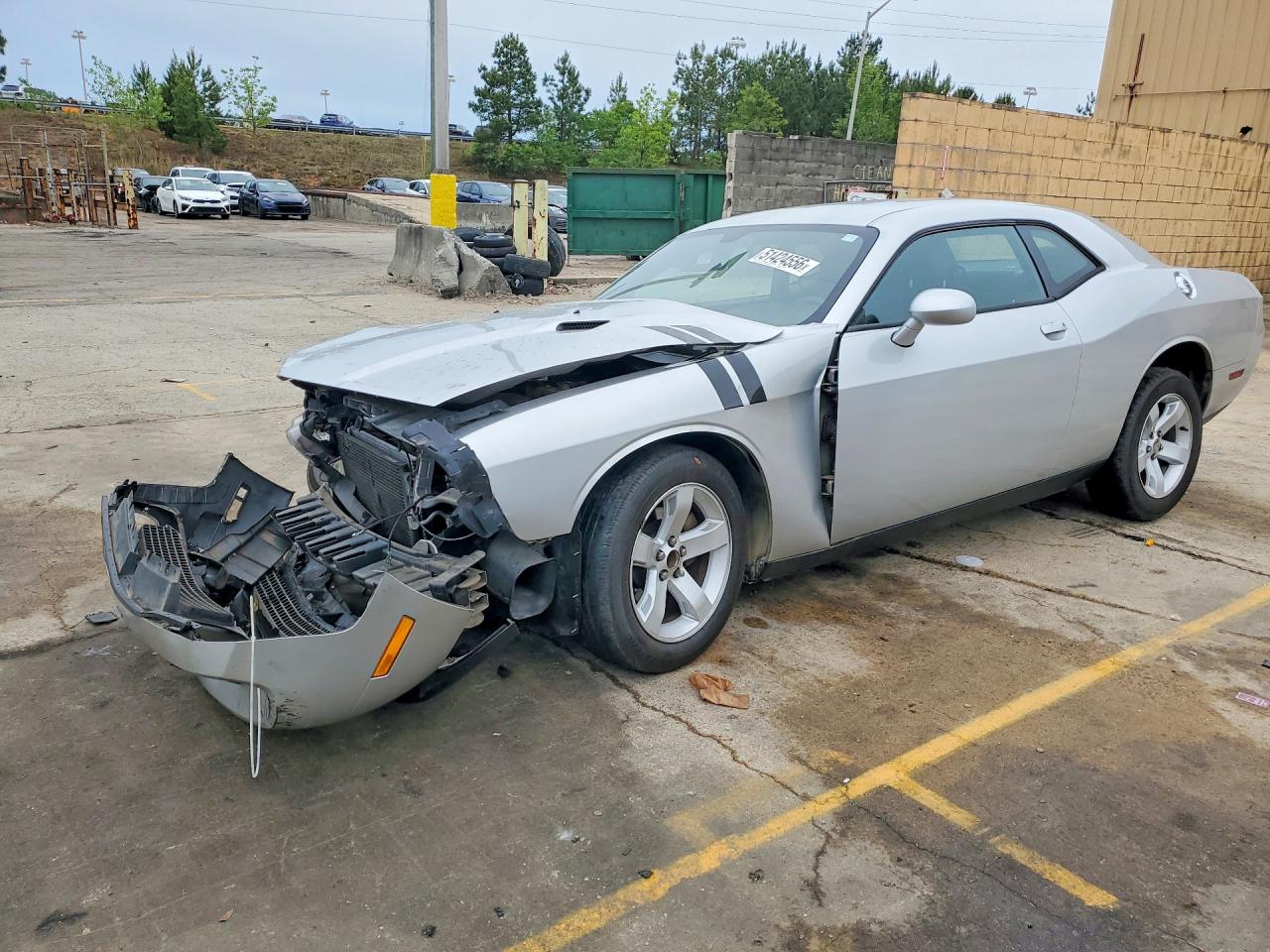 Salvage Dodge Challenger Image