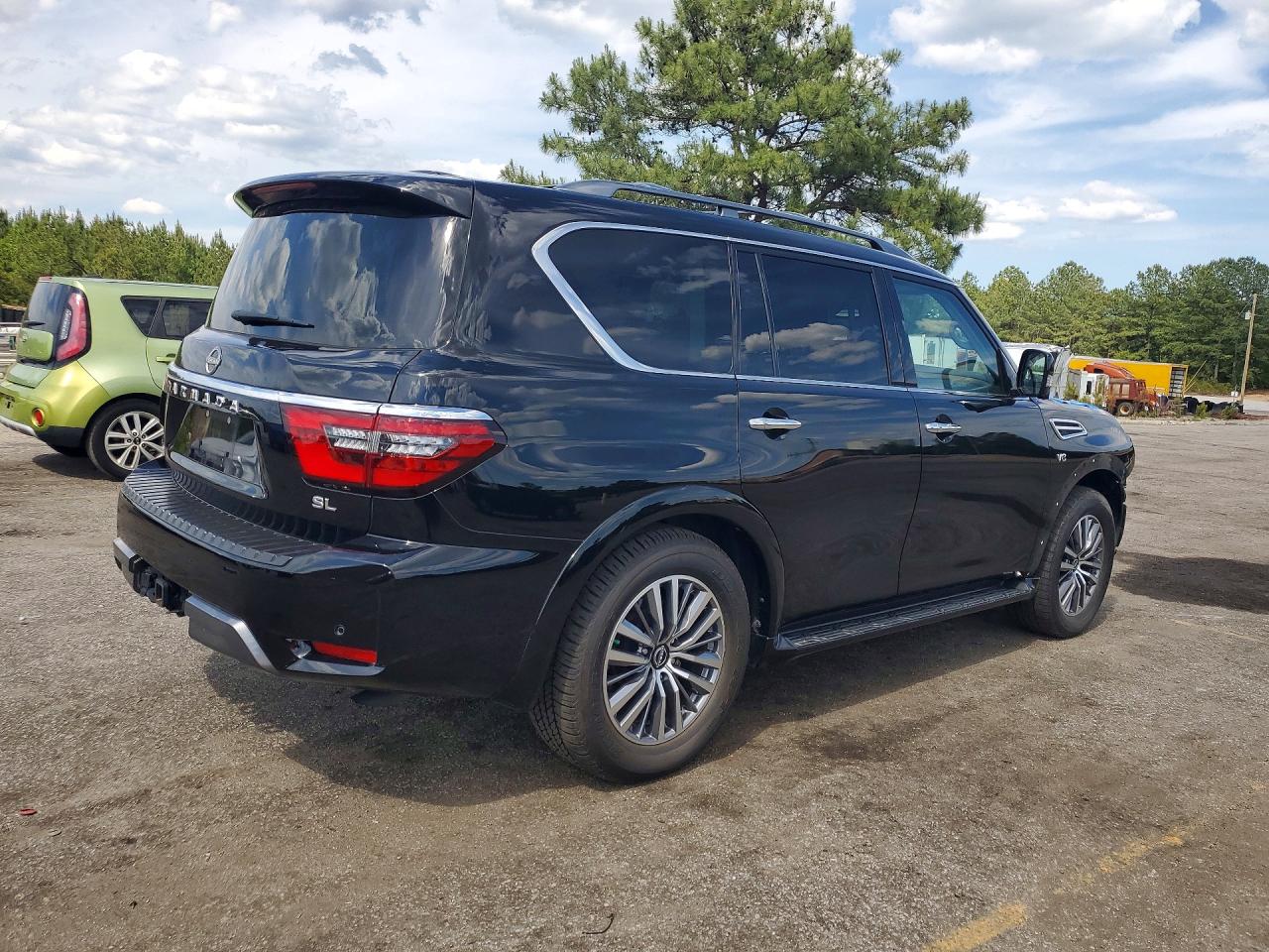 Nissan Armada Sl