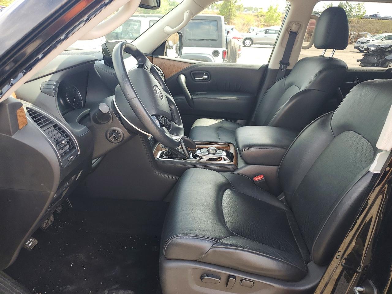 Nissan Armada Sl