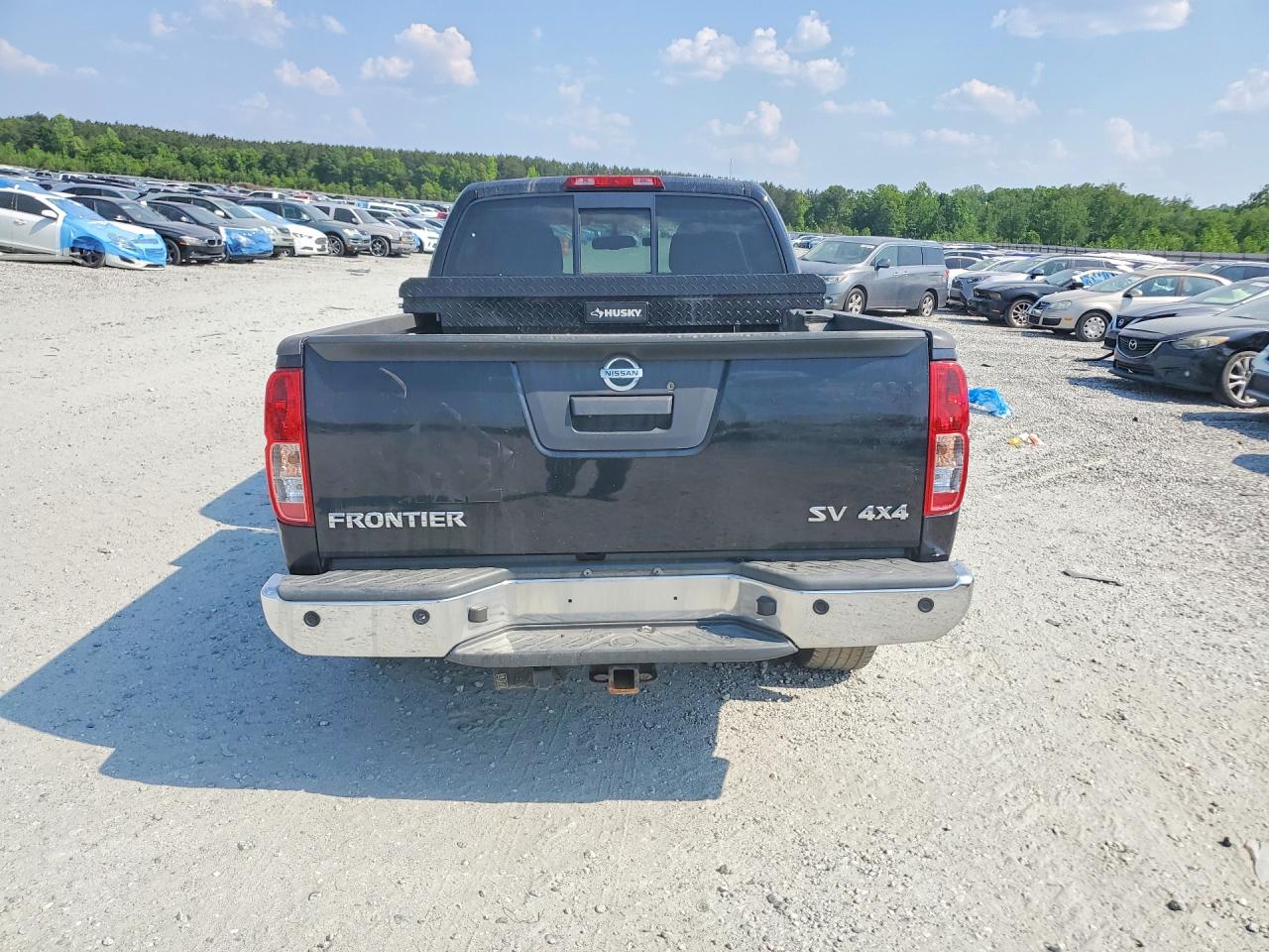 Nissan Frontier Sv