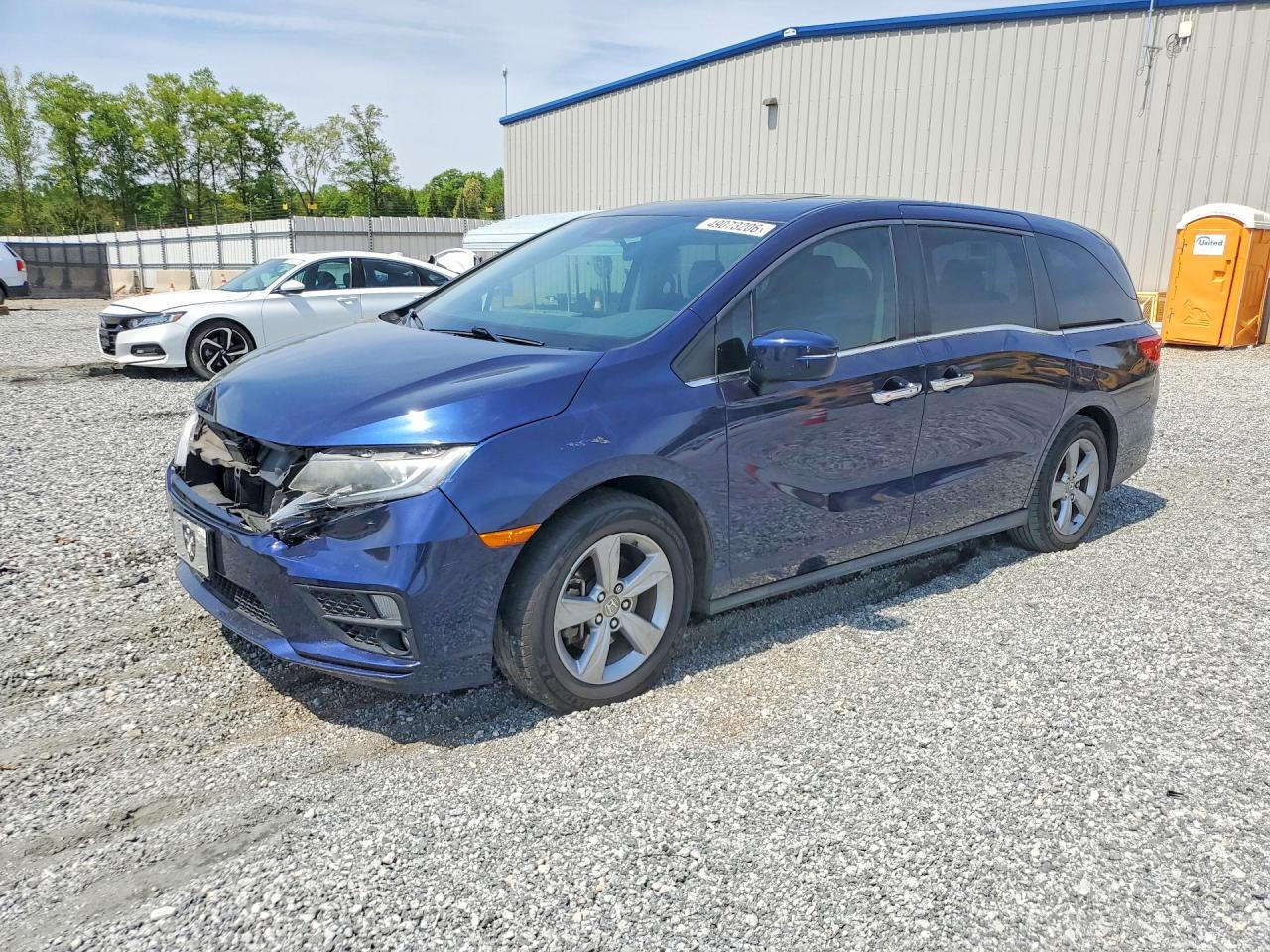 Salvage Honda Odyssey Image