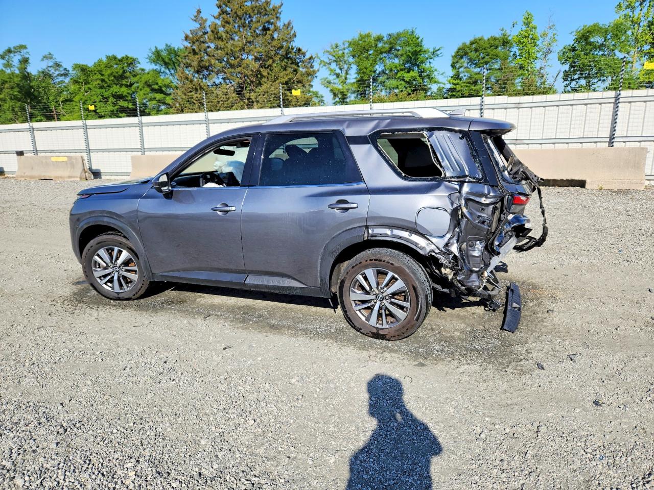 Nissan Pathfinder Sl
