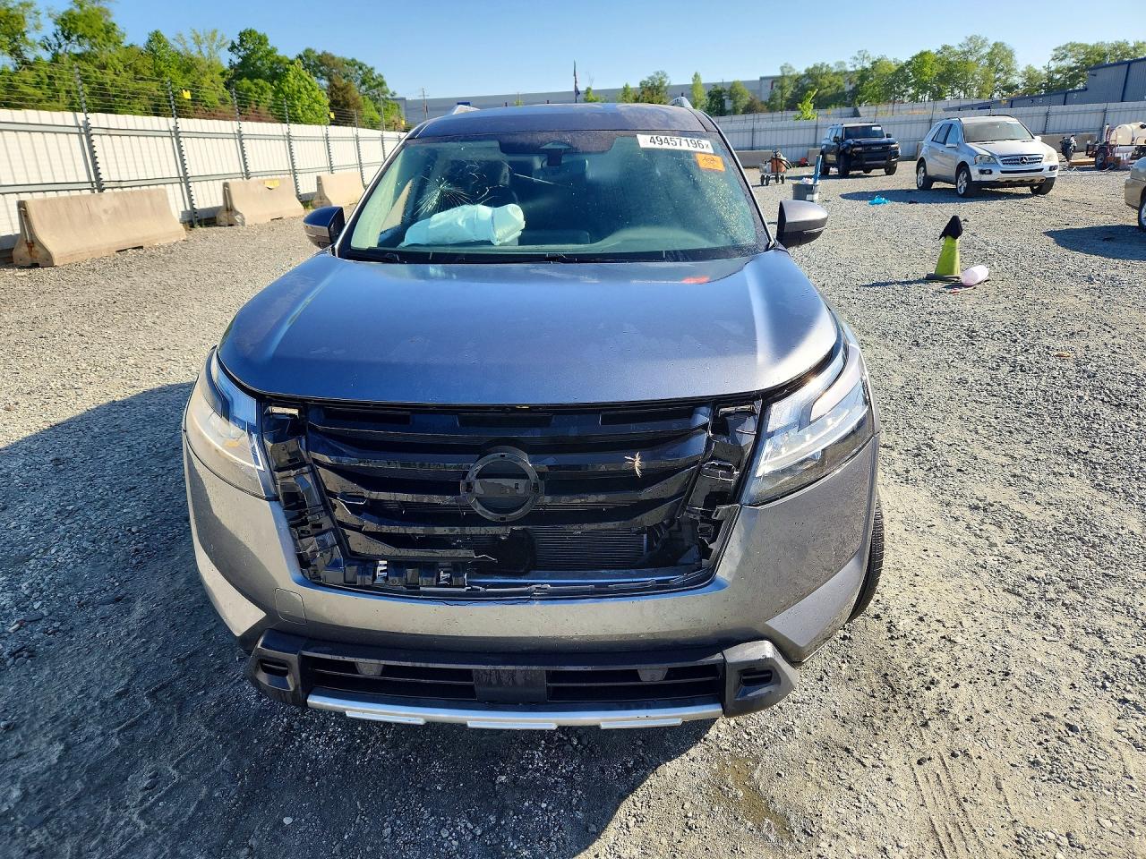 Nissan Pathfinder Sl