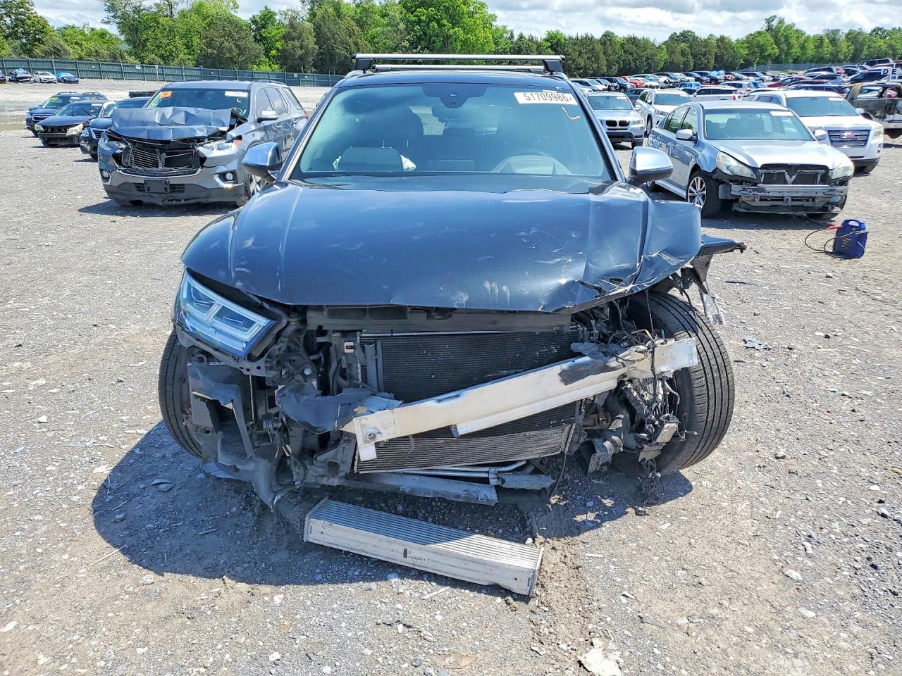 Audi Sq Prestige