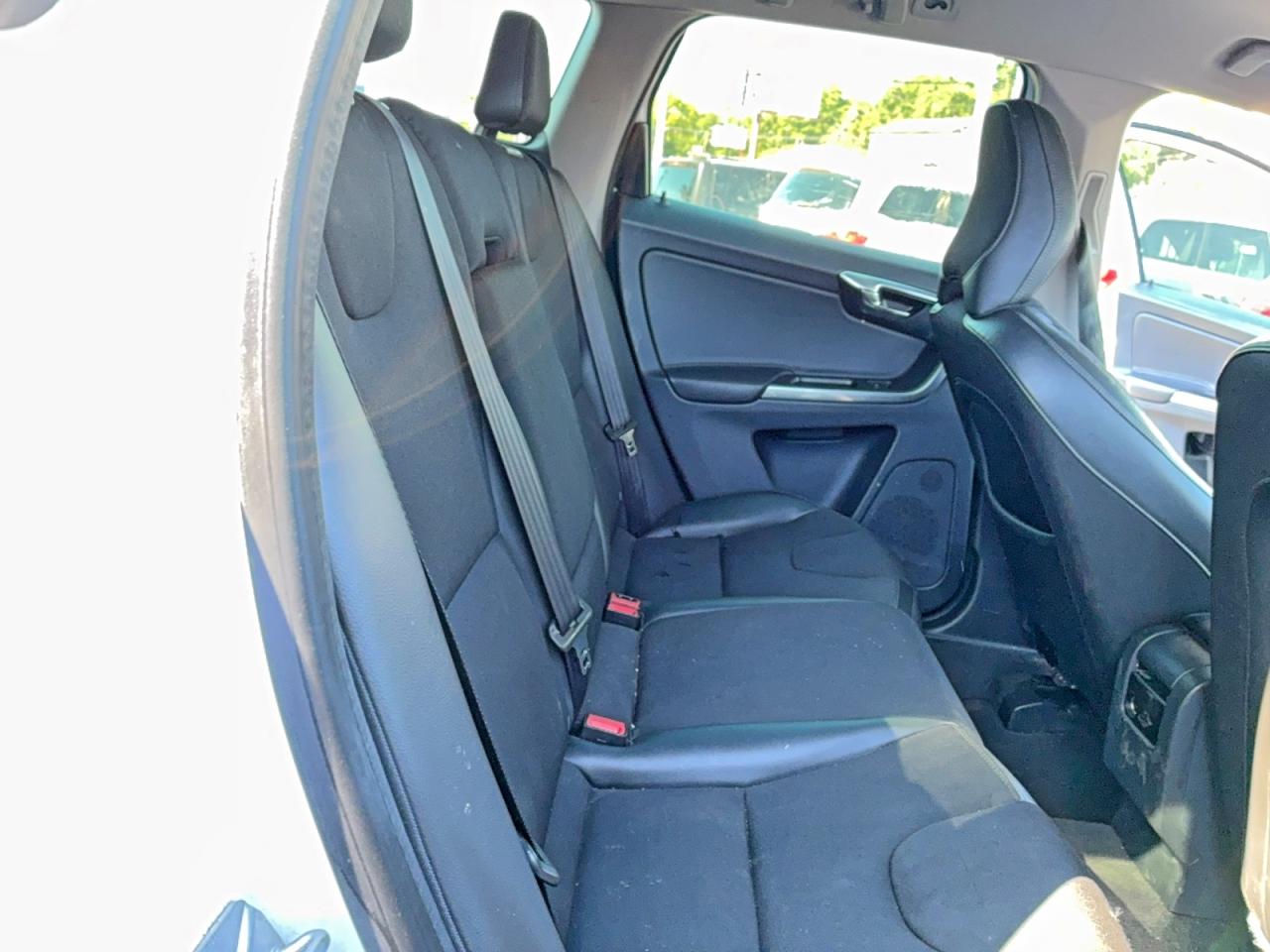 Volvo XC60 T5