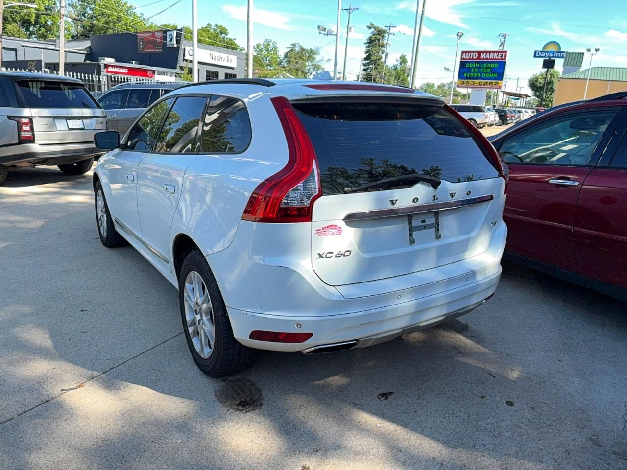Volvo XC60 T5