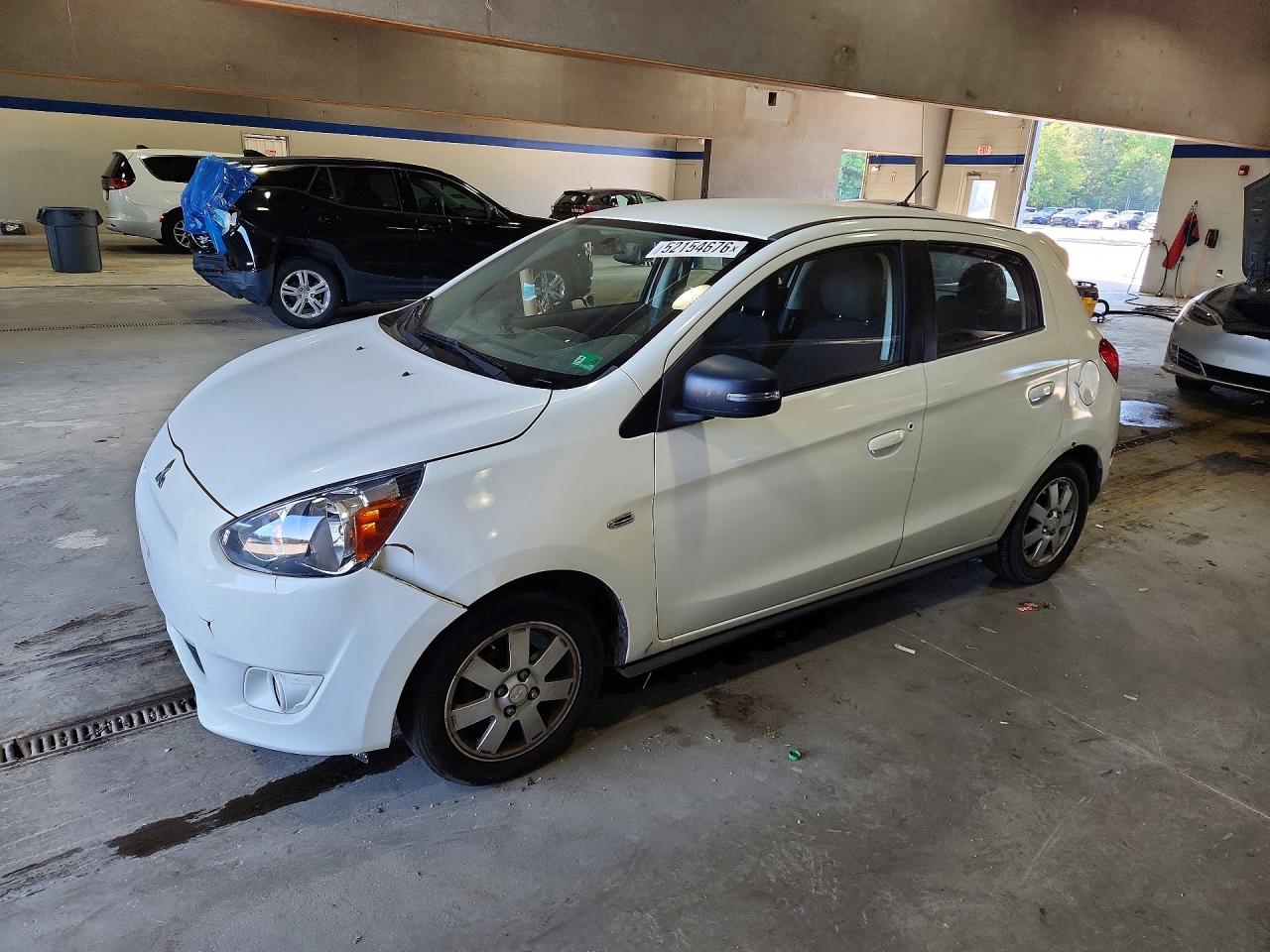 Salvage Mitsubishi Mirage Image