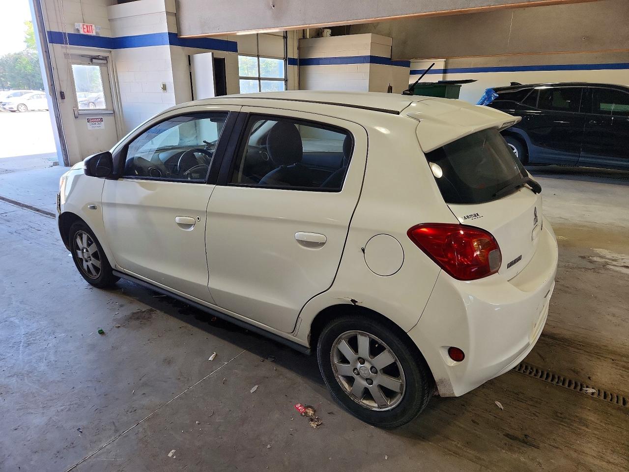 Mitsubishi Mirage Es