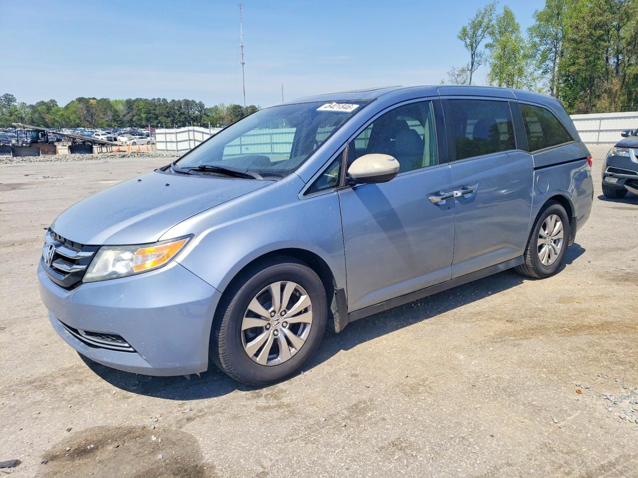 Salvage Honda Odyssey Image