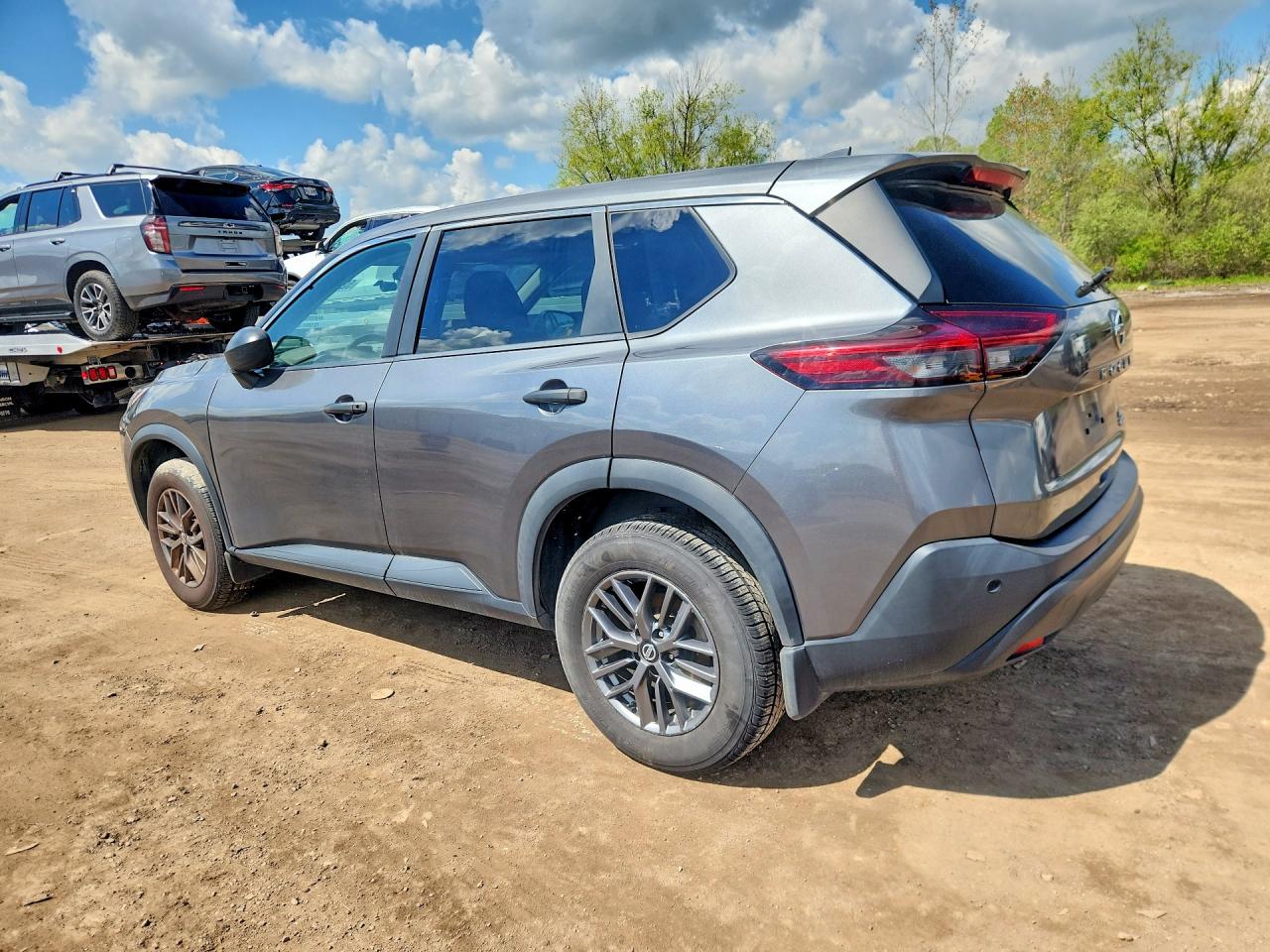 Nissan Rogue S