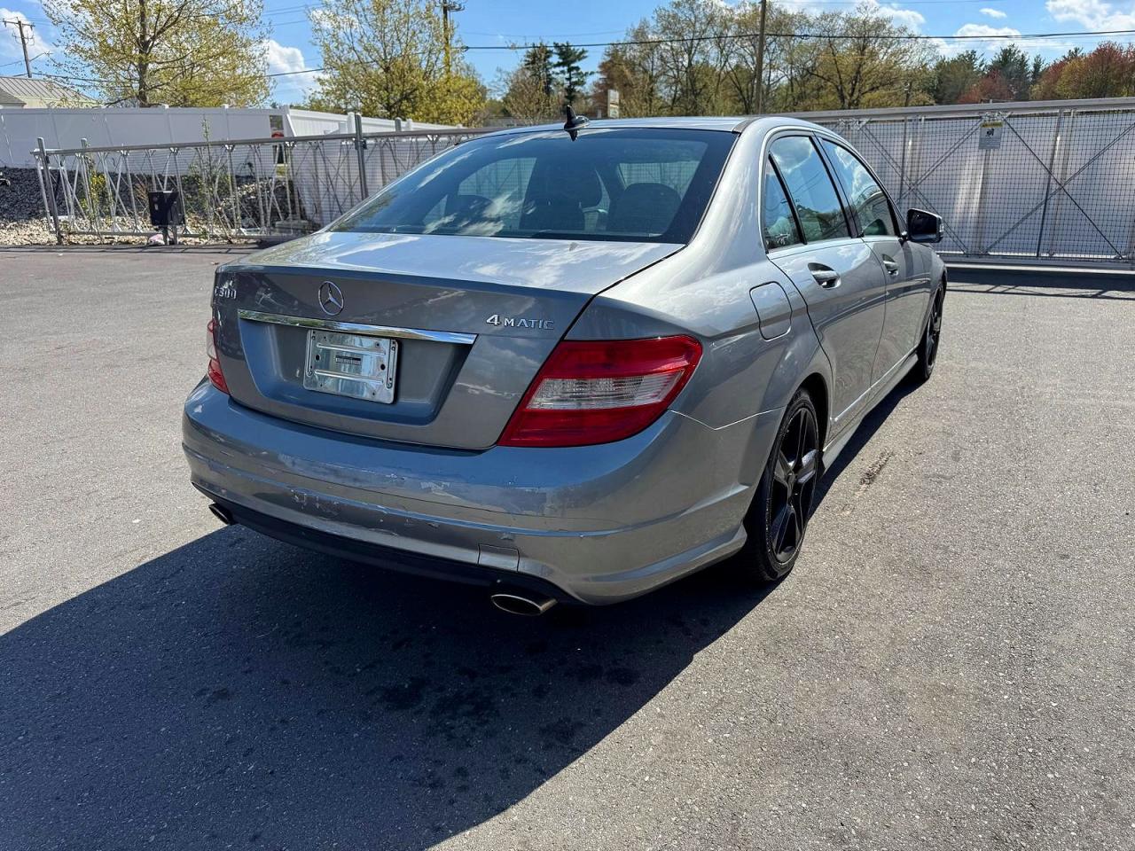 Mercedes-Benz C-Class 300 4matic