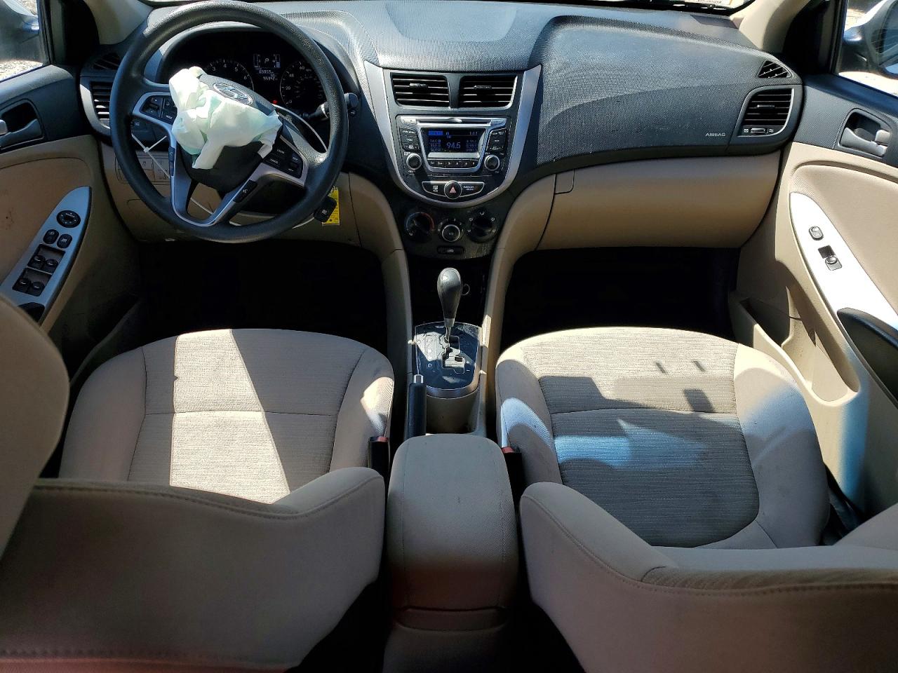 Hyundai ACCENT Se