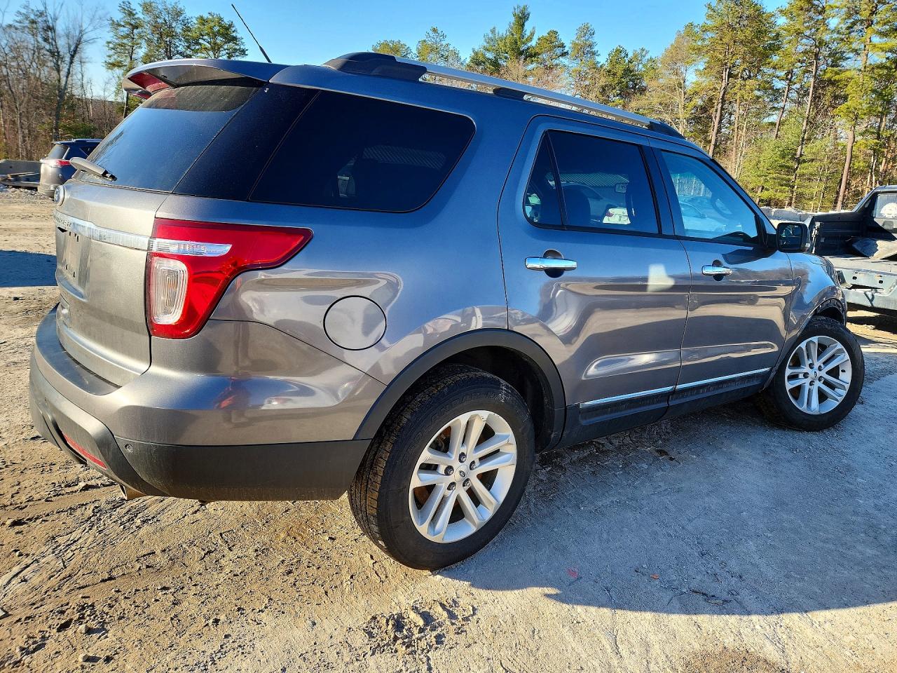 Ford Explorer Xlt