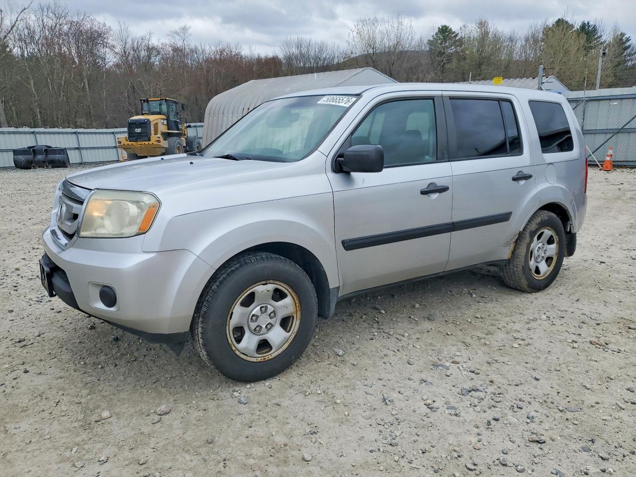 Salvage Honda Pilot Image