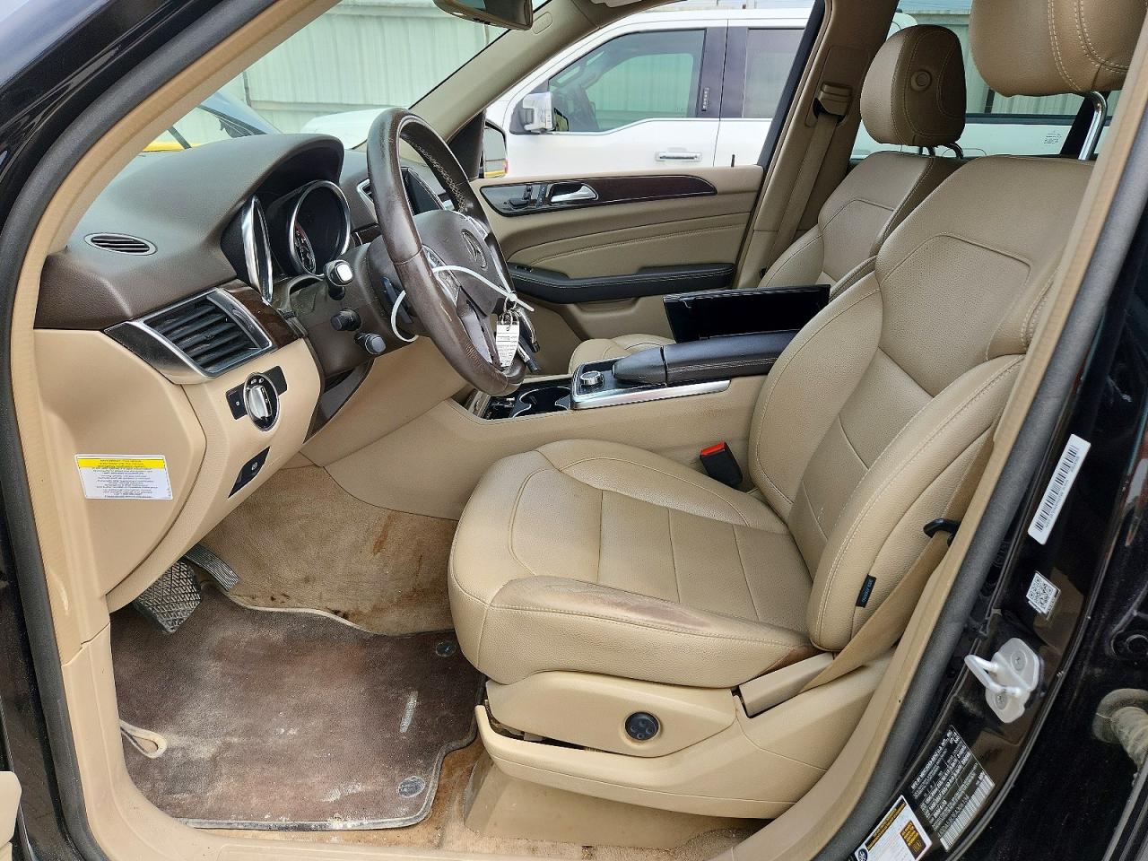 Mercedes-Benz M-Class 350