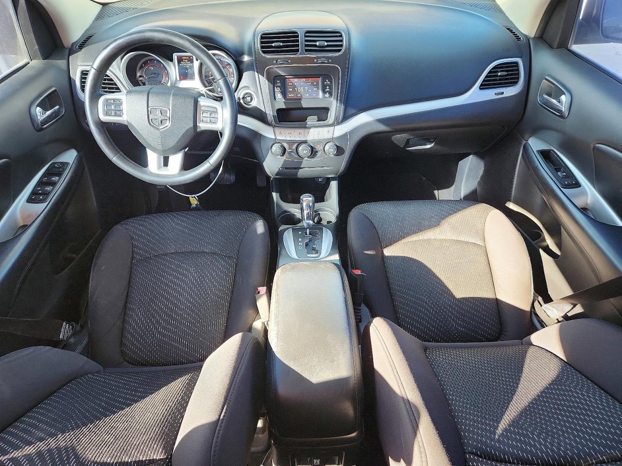 Dodge Journey Sxt