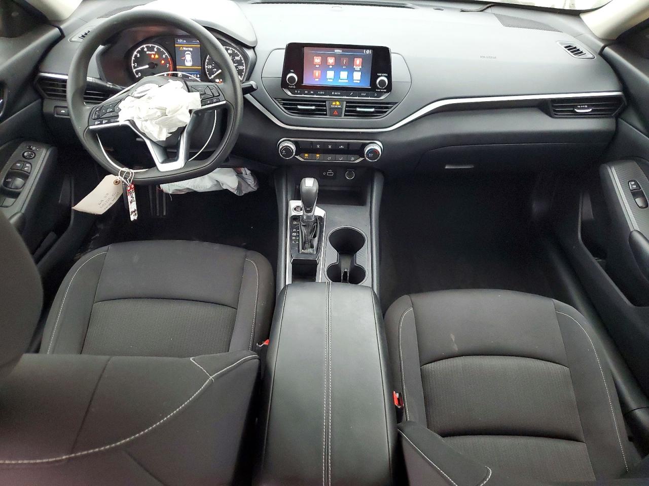 Nissan Altima S