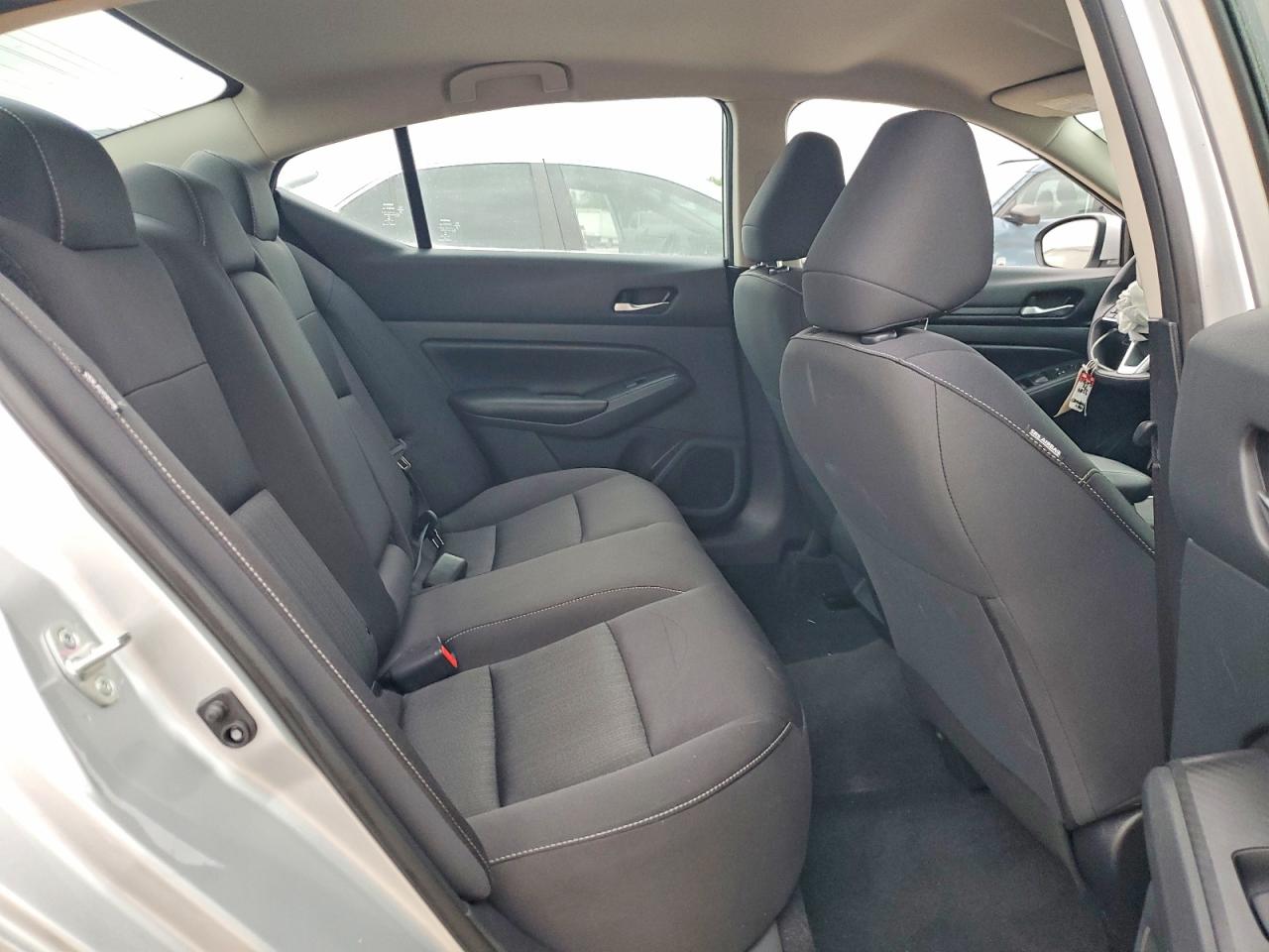 Nissan Altima S