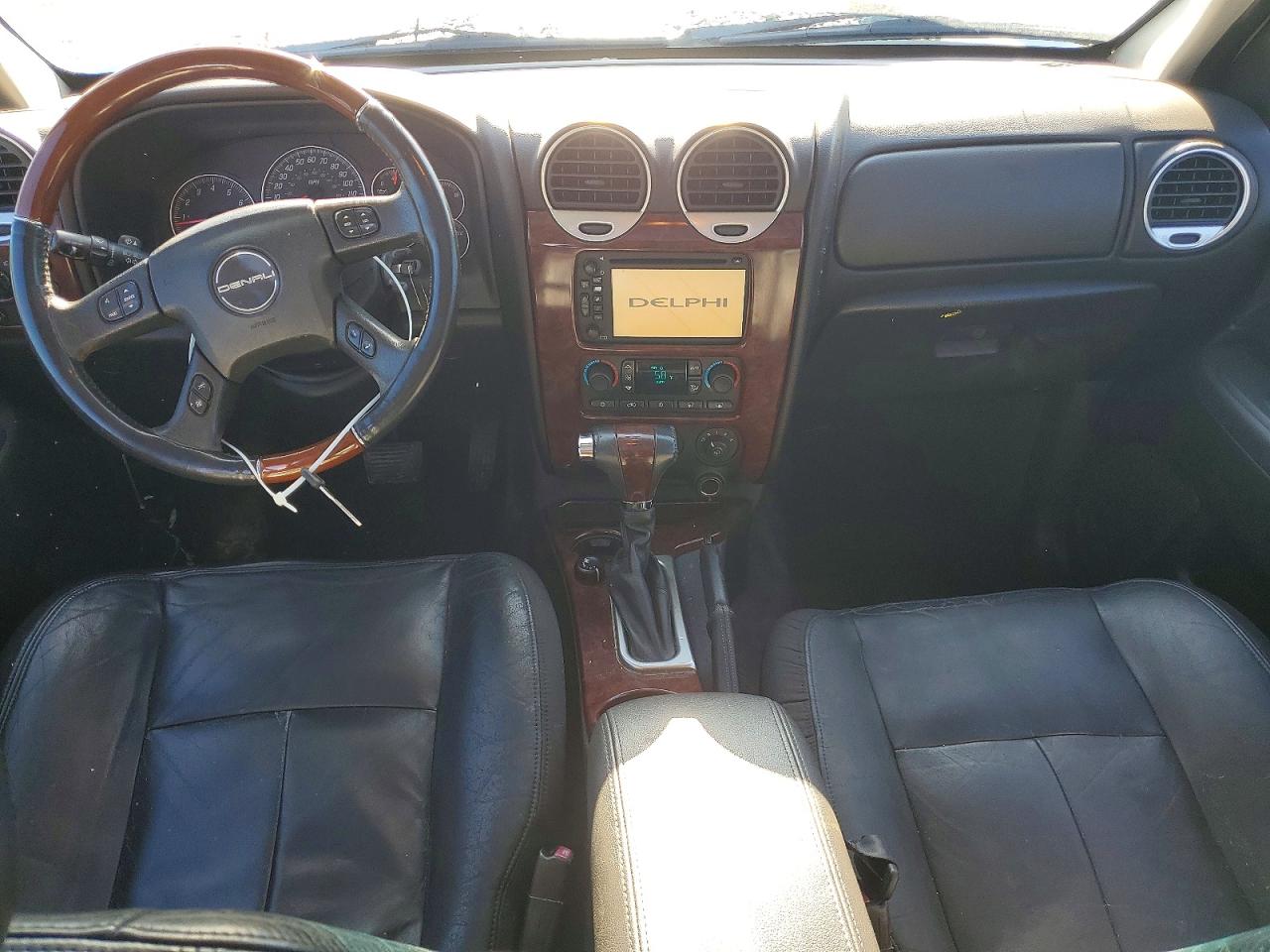 GMC Envoy Denali Xl
