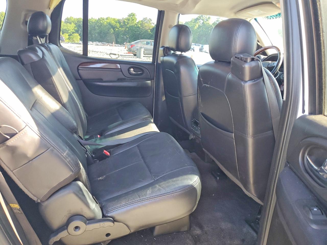 GMC Envoy Denali Xl