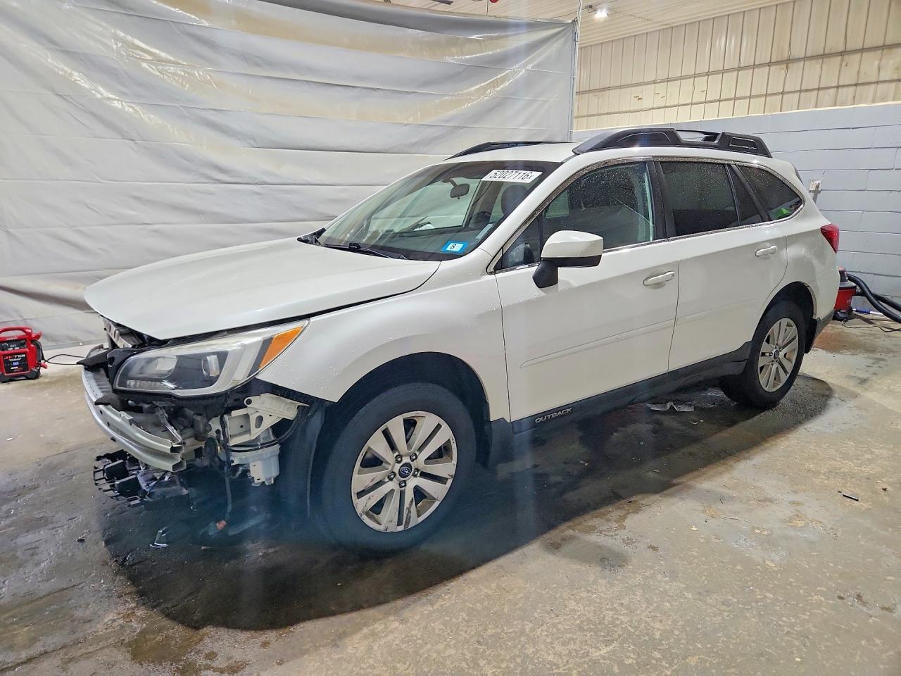 Salvage Subaru Outback Image
