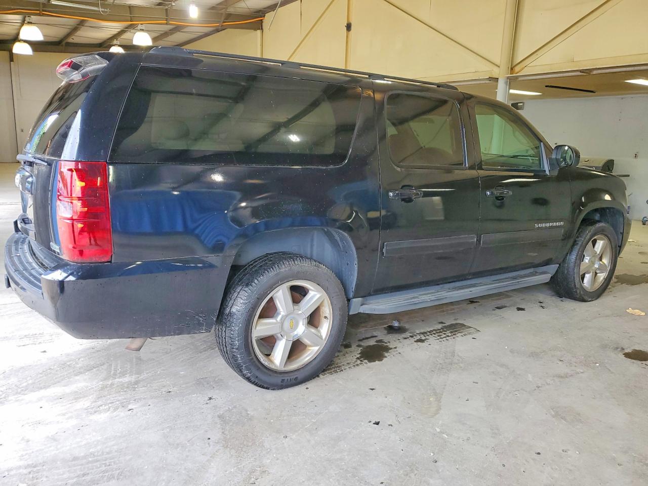 Chevrolet Suburban K1500 Lt